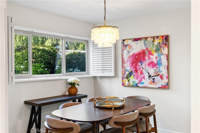 Building Photo - 4724 Park Granada