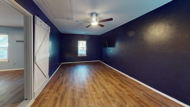 Building Photo - 1711 Orange Grove Shores Dr