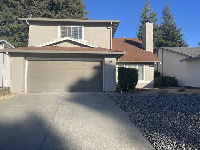 Building Photo - 160 Vail Ct