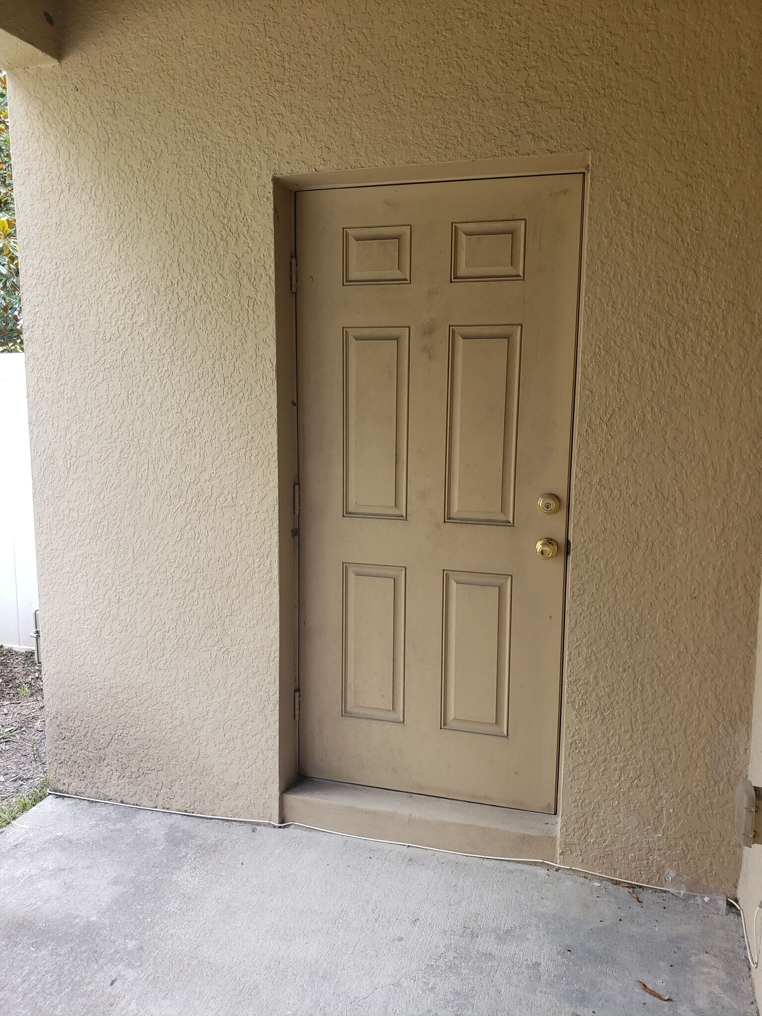 Building Photo - 469 Glastonbury Drive