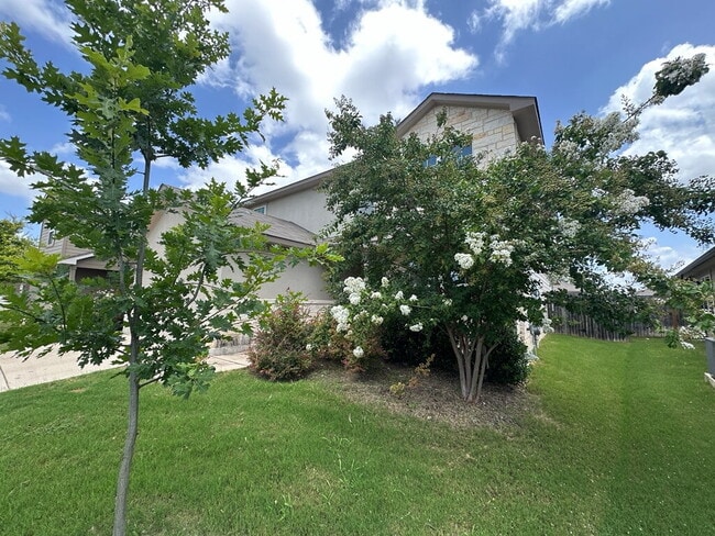 Building Photo - 9712 Moon Shine