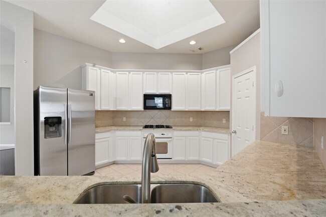 Building Photo - 24802 Sageford Ct