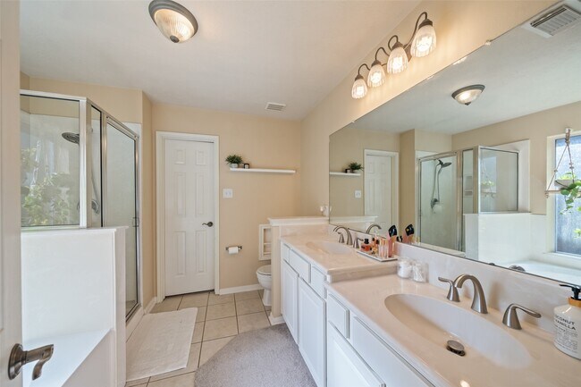 Building Photo - 135 S Delta Mill Cir