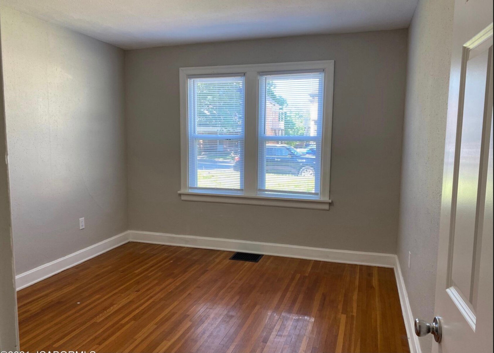 Bedroom 2 - 1103 E McCarty St