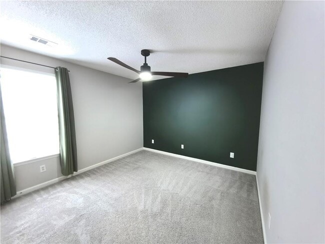 Building Photo - 2815 Priestcliff Dr SE