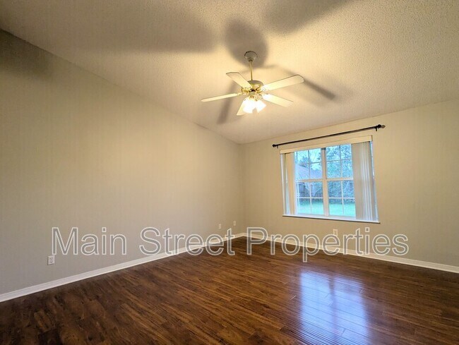 Building Photo - 1909 Southwind Cir