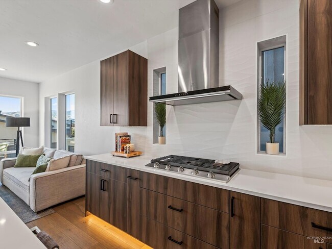 Building Photo - 1251 E Echelon Rdg Ln