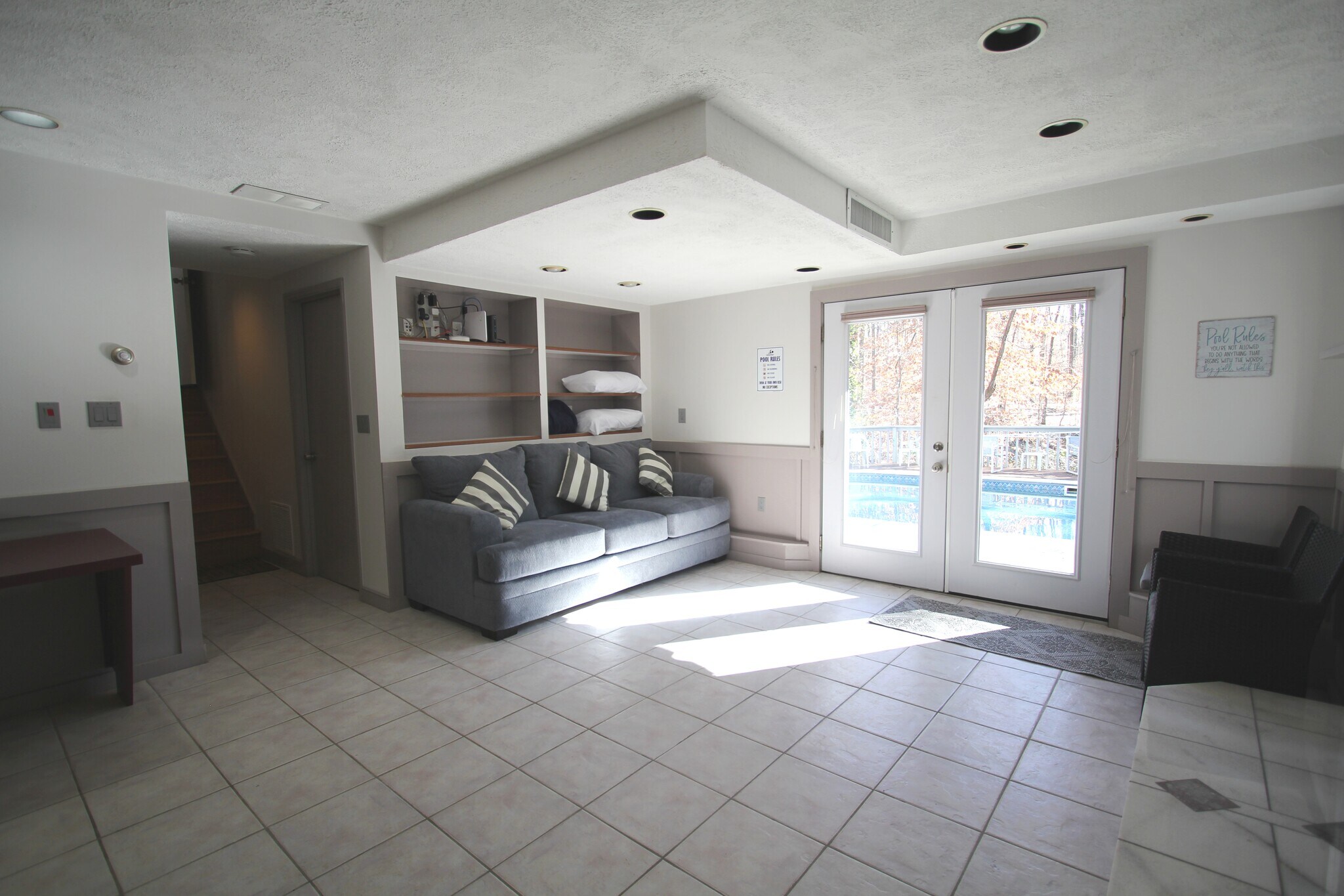 Terrace Level Pullout - 1148 Kettle Ct NW