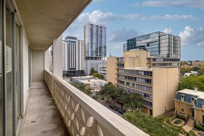 Building Photo - 1801 Lavaca St