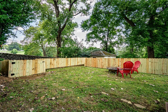 Building Photo - 1432 Rufer Ave