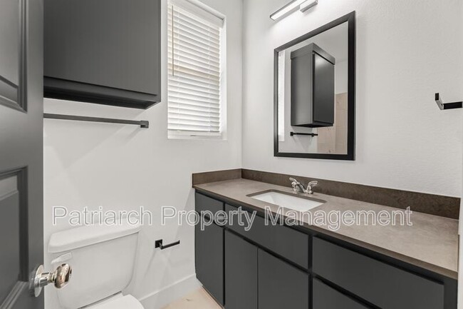 Building Photo - 3003 Alpha Wolf Ct