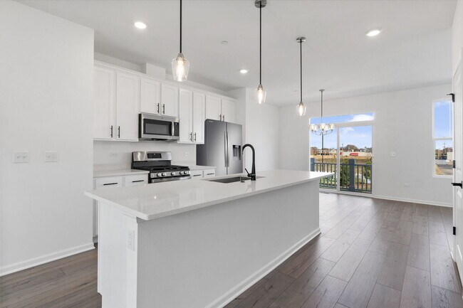 Building Photo - 1548 Slade Wy