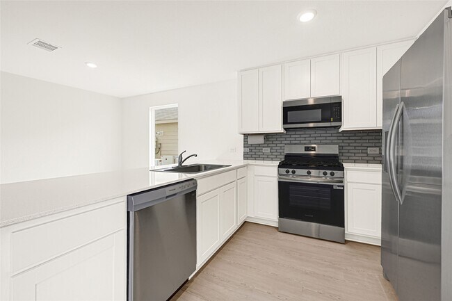 Building Photo - 21523 Willow River Canyon Ln