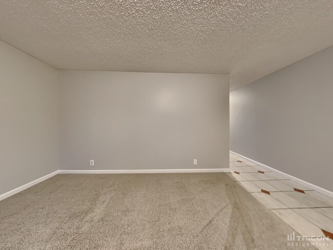 Building Photo - 809 Putnam St