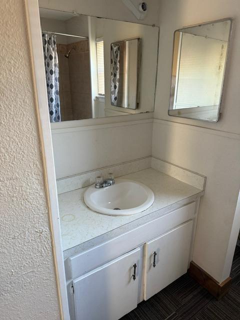 Building Photo - 1453 Mineral Wells Hwy