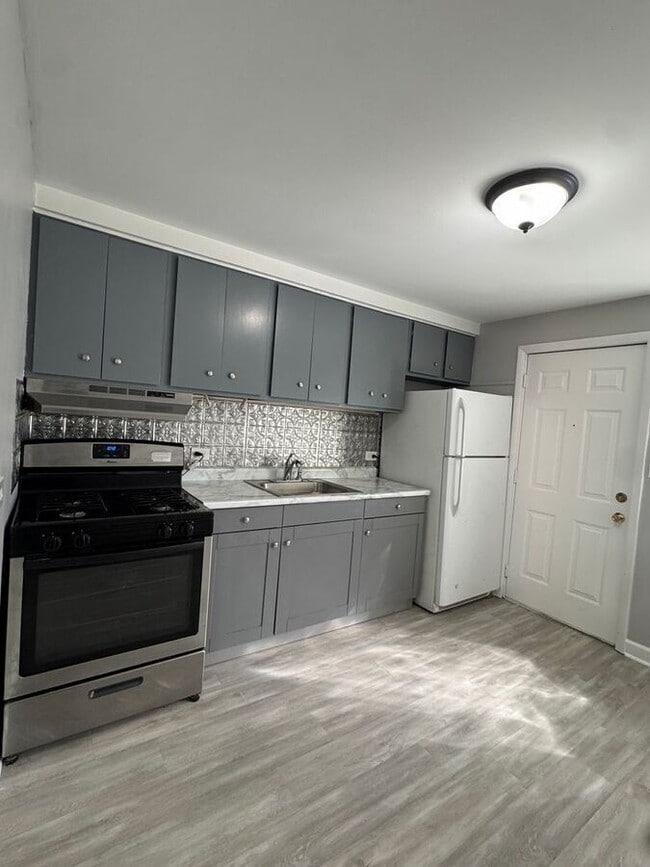 Building Photo - 2151 W 119th St