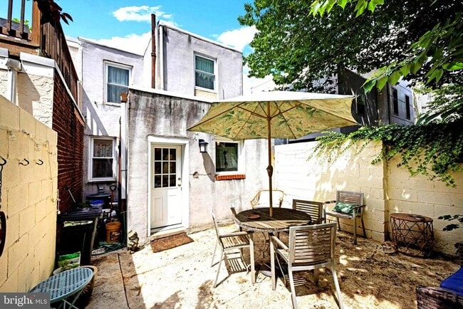 Building Photo - 1732 Manton St