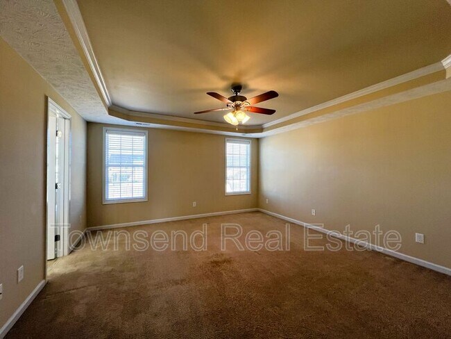 Building Photo - 4211 Cherry Hill Ln