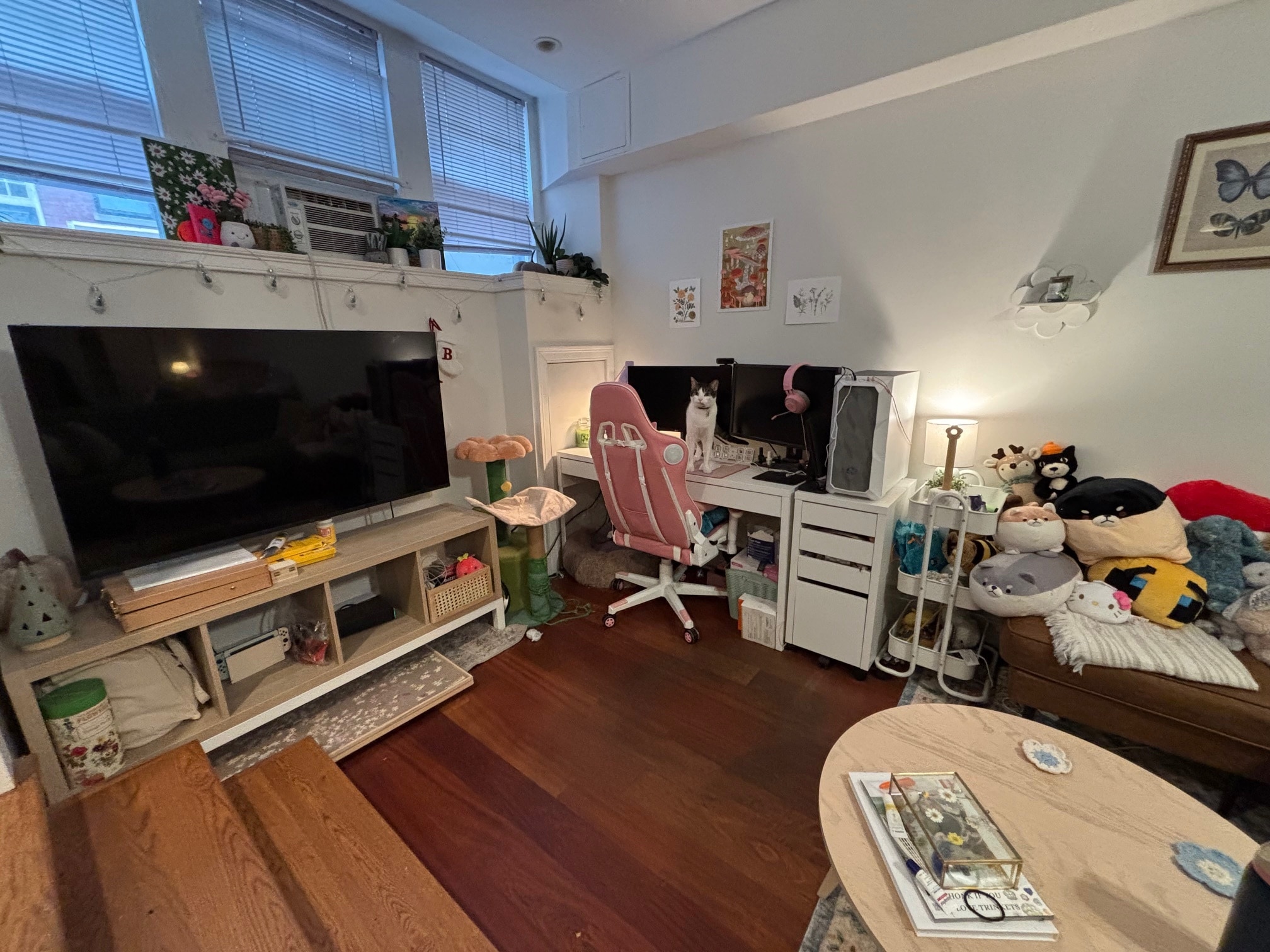 Building Photo - 8 Grove St