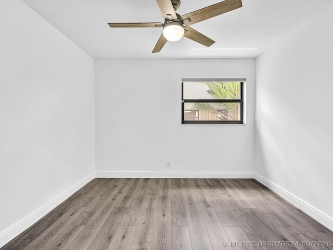 Building Photo - 21578 Altamira Ave