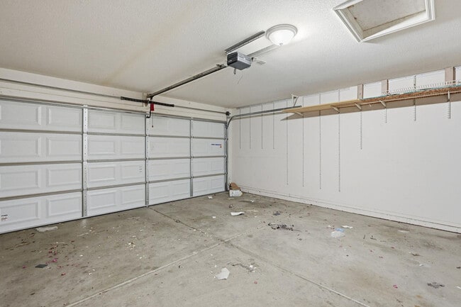 Building Photo - 15033 W Ventura St