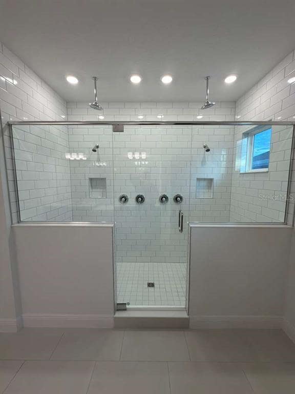 Building Photo - 1656 Pyramid Hl St