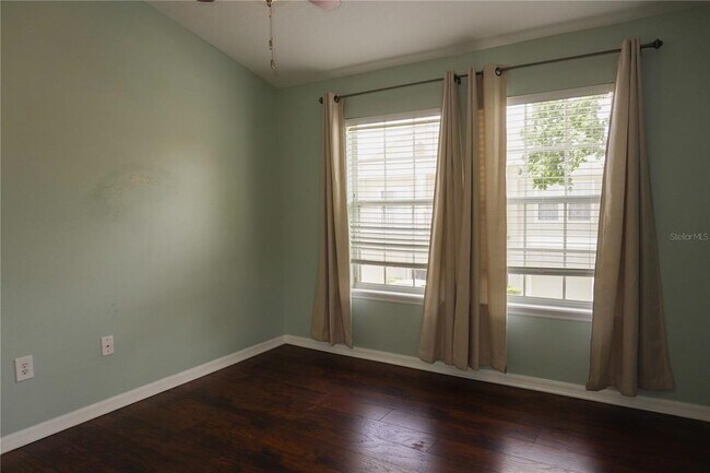Building Photo - 7125 Harmony Square Dr S
