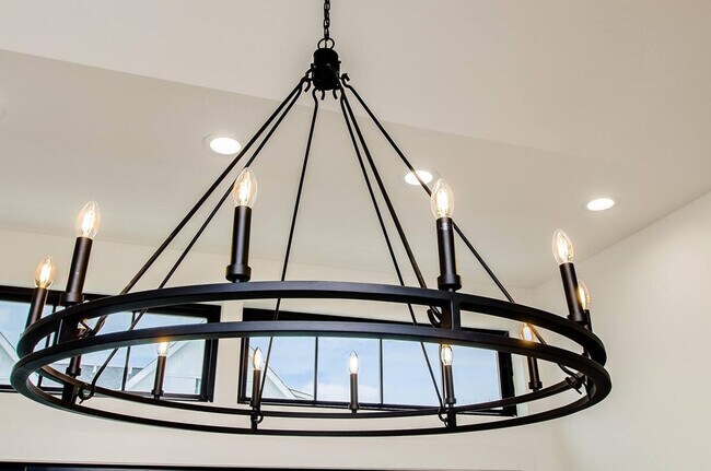 Building Photo - 1140 Hamlet St