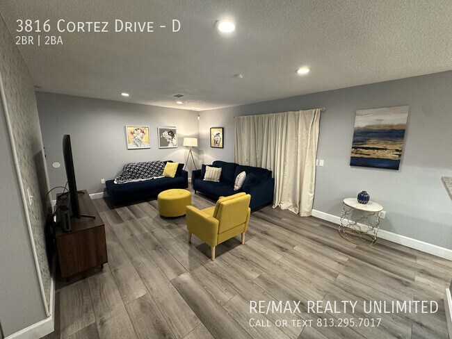 Building Photo - 3816 Cortez Dr