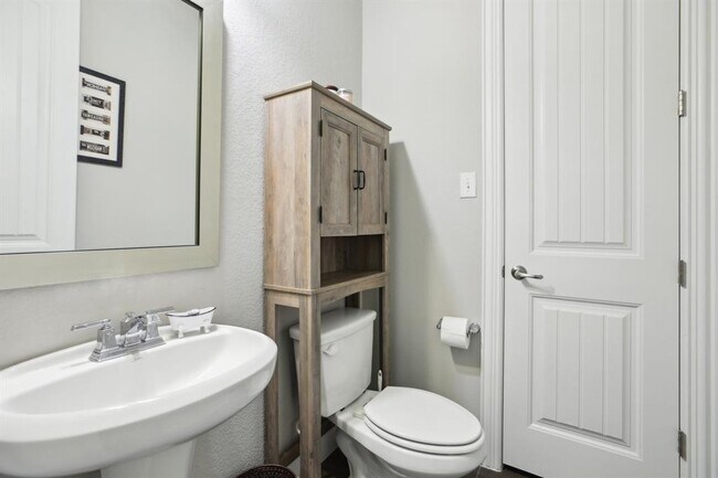 Building Photo - 5837 Toscana Trace