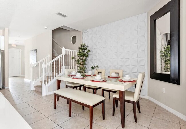 Building Photo - 4799 Terrasonesta Dr