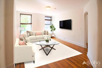 Building Photo - 3 bedroom in NEW YORK NY 10003