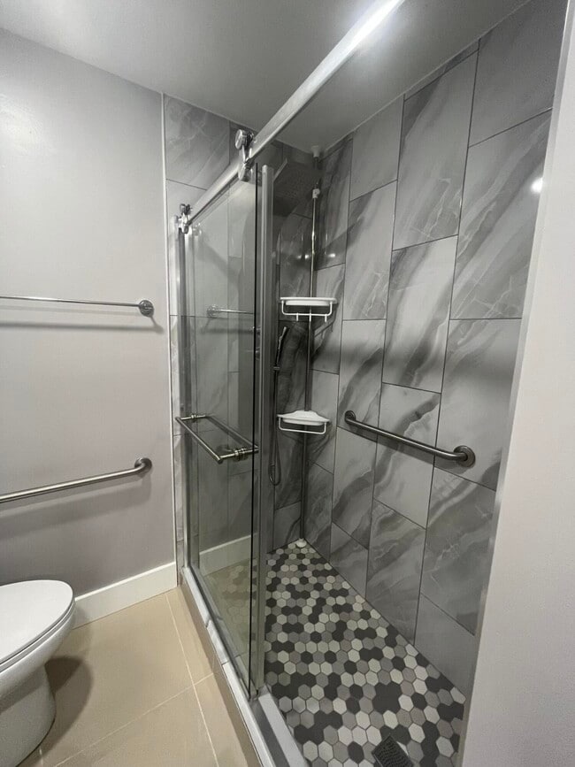 Building Photo - 2396 SW 13th Ave