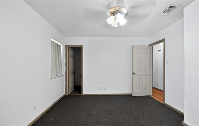 Building Photo - 604 Fegan St