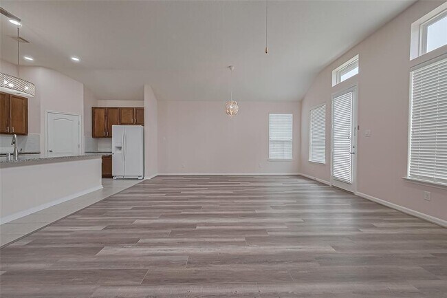 Building Photo - 28522 Cabrera Hill Ln