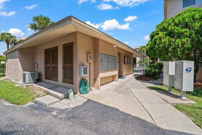 Building Photo - 3150 N Harbor City Blvd