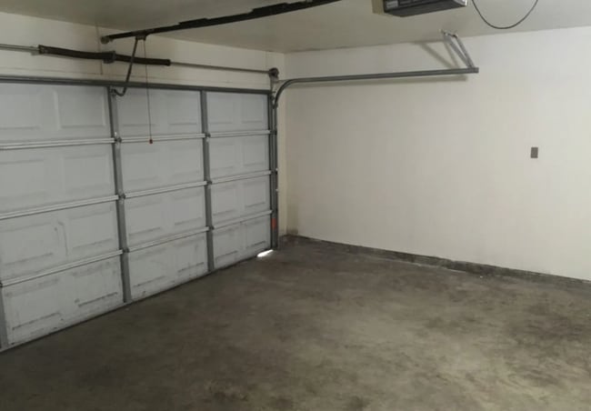 Building Photo - 4005 Oaklawn St