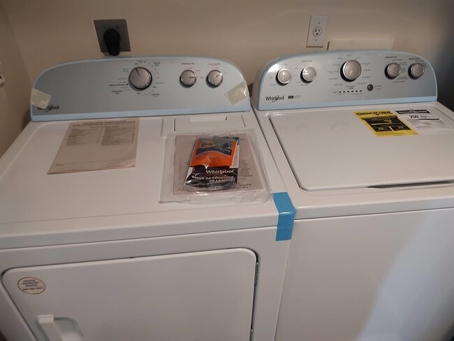 Building Photo - 3155 Mulberry Park Blvd