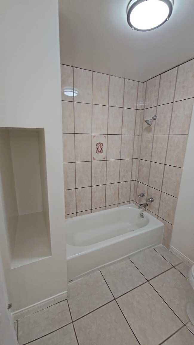 Building Photo - 44836 Lorimer Ave