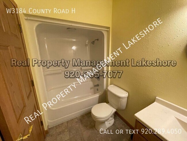 Building Photo - W3184 County Rd H