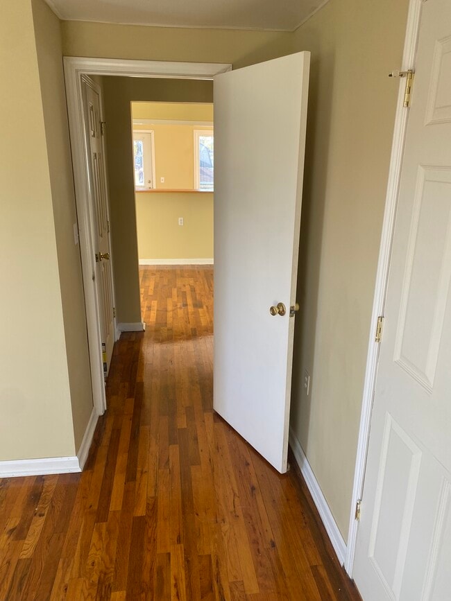 Building Photo - 9 High St