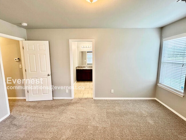 Building Photo - 6708 N 128th E Ave