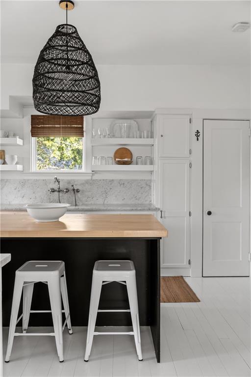 Building Photo - 193 Coggeshall Ave