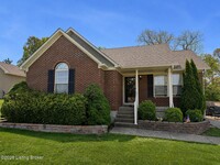 Building Photo - 319 Holly Marie Dr