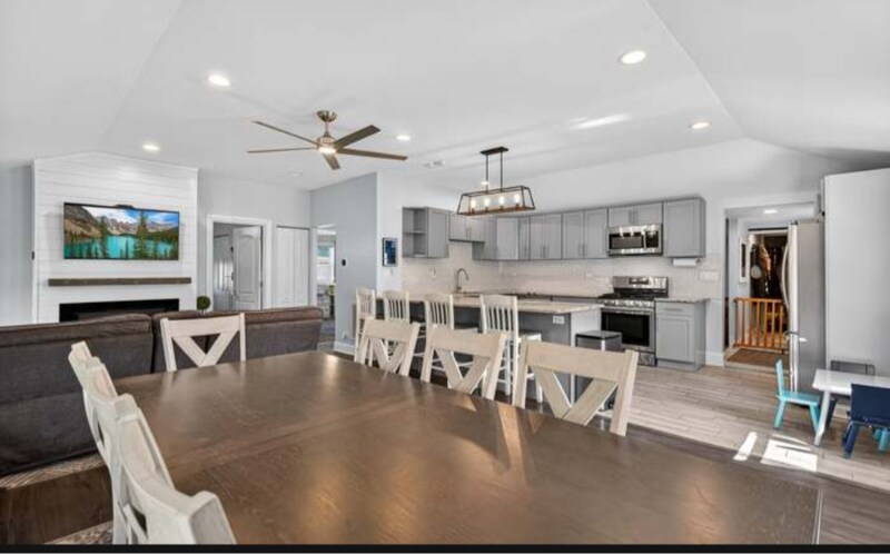 Building Photo - 14928 Walnut Dr