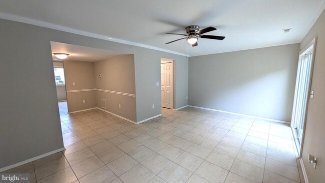 Building Photo - 1517 Winterberry Dr