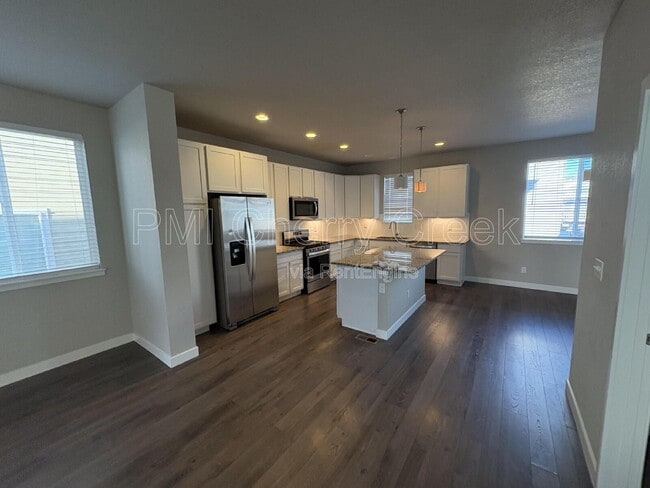 Building Photo - 2406 S Troy Ct