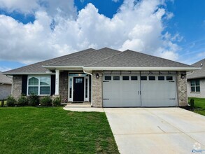 Building Photo - 208 Gwinnett Dr
