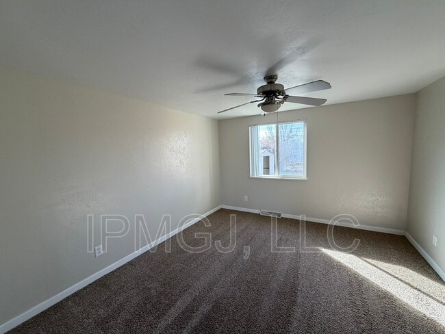 Building Photo - 2917 Formay Ave