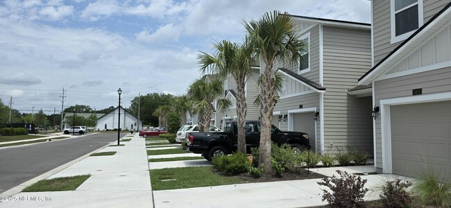 Building Photo - 5439 Tellaro Ln